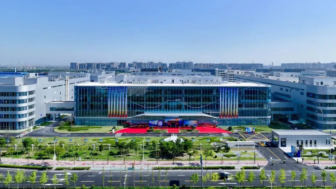總投資額超30億！中微半導體設備成都研發及生產基地暨西南總部項目成功簽約