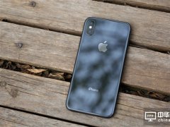 蘋果研發革命性新iPhone：懸浮手勢、內彎型曲面屏