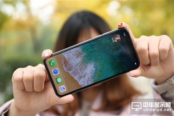 因iPhone X轉(zhuǎn)用OLED屏，日本JDI創(chuàng)史上最嚴重虧損